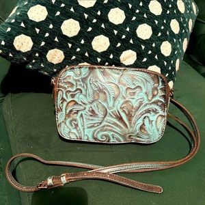 Patricia mash cross body